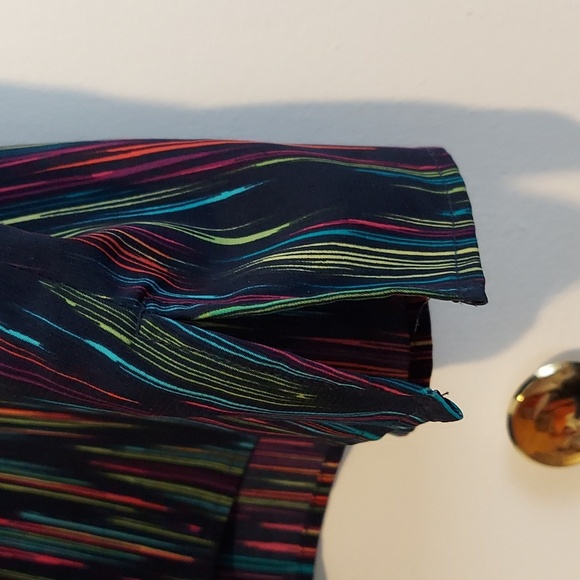 Maggie Barnes for Catherines Colorful Striped Buttoned Shirt Size 3X 26W/28W - Picture 14 of 16